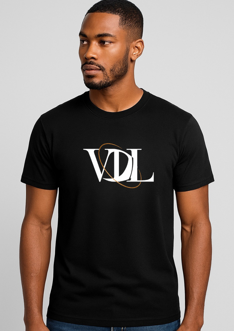 miniature de T-shirt Noir Élégance au quotidien